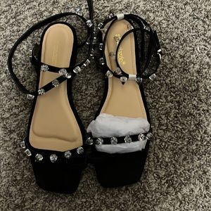 Black flare Sandals